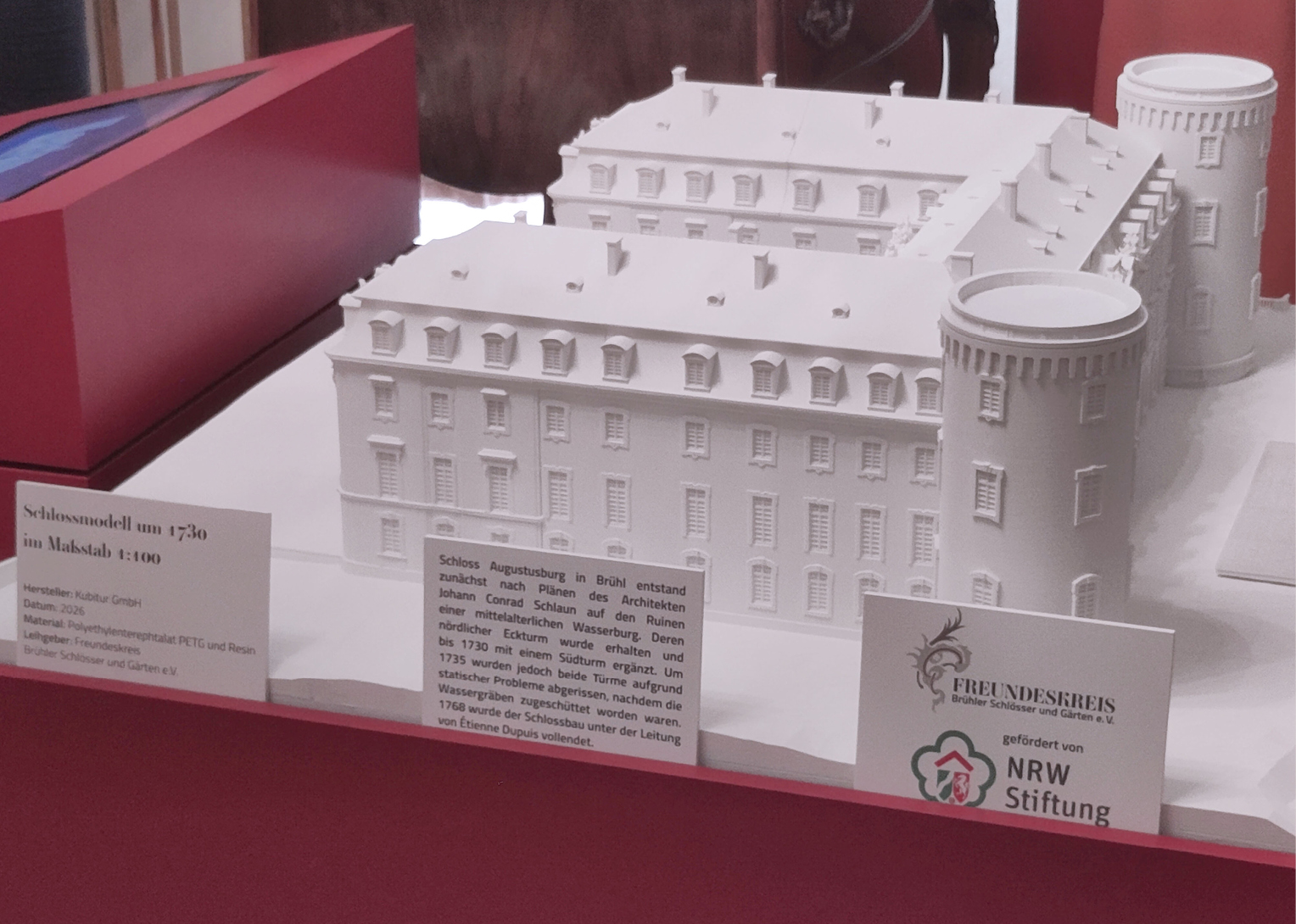 freundeskreis-bruehler-schloesser-und-gaerten-news-foerderprojekt-schloss-modell-ausstellung-3